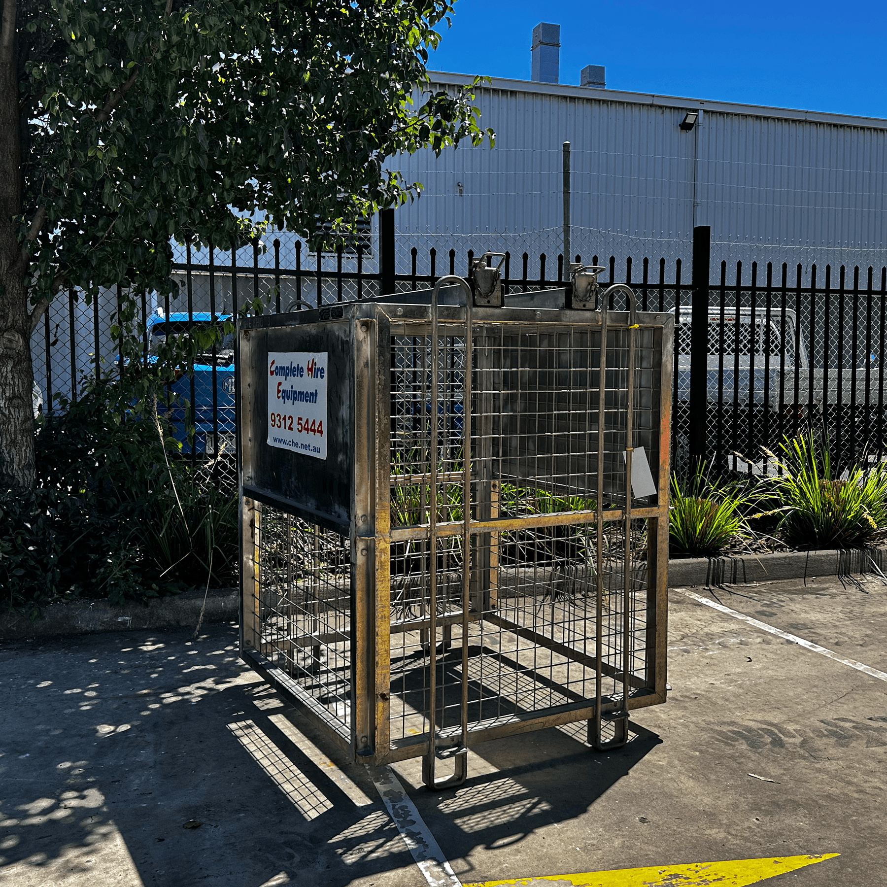 Brick Cage - Image 4